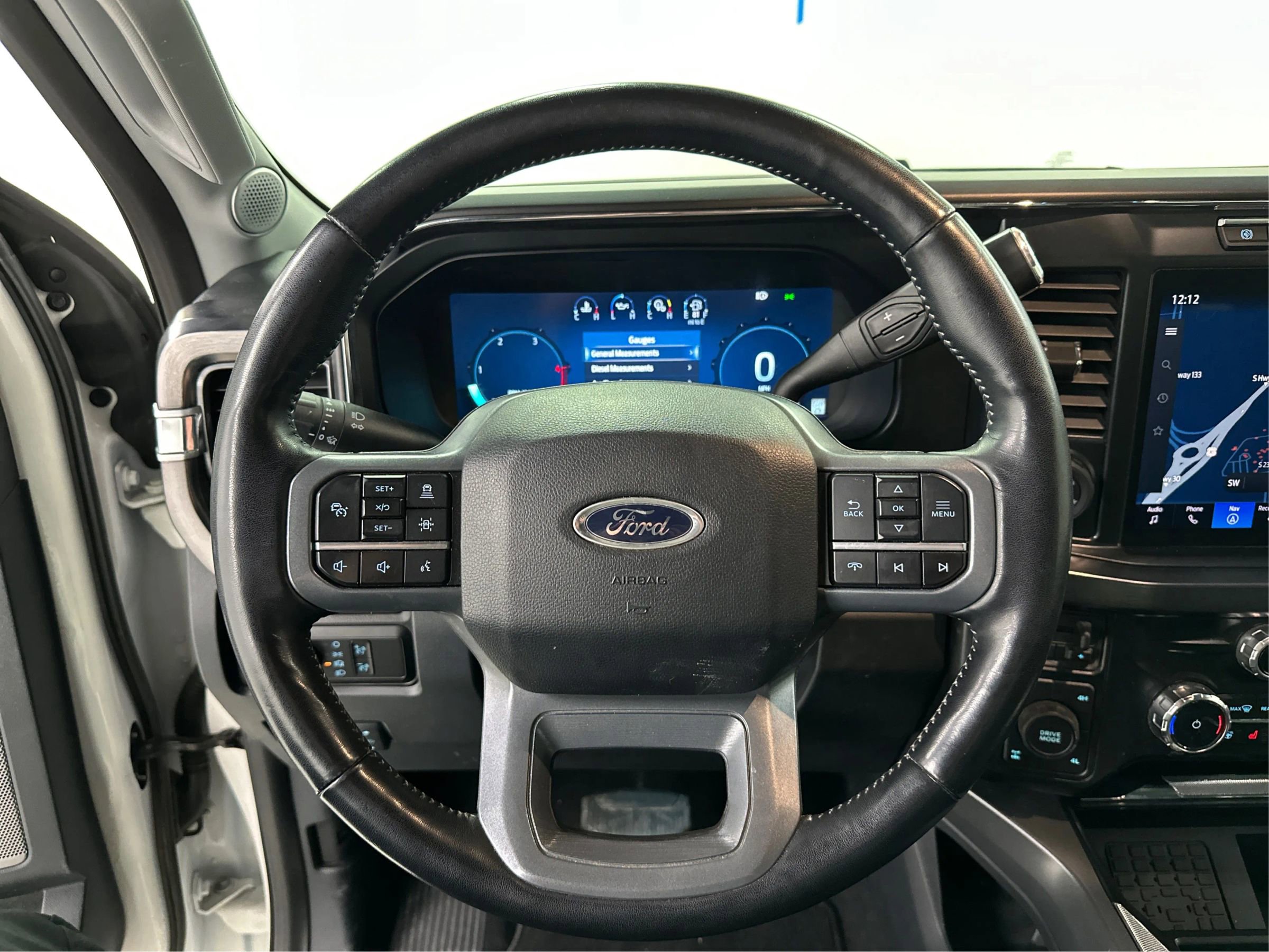 Used 2024 Ford F250 Lariat w/ Lariat Ultimate Package image 18