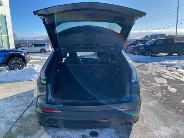Used 2019 Cadillac XT4 Sport w/ Cold Weather Package AWD/4WD image 27