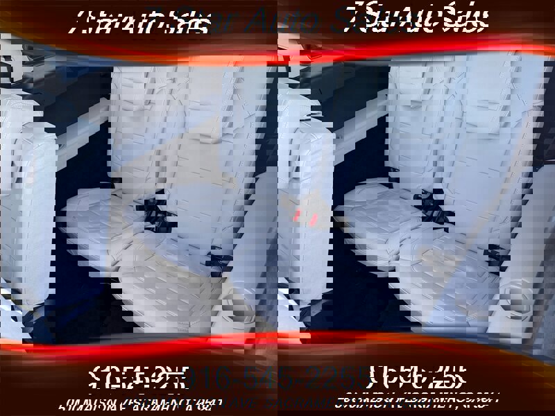 Used 2018 Mercedes-Benz GLS 550 4MATIC image 25