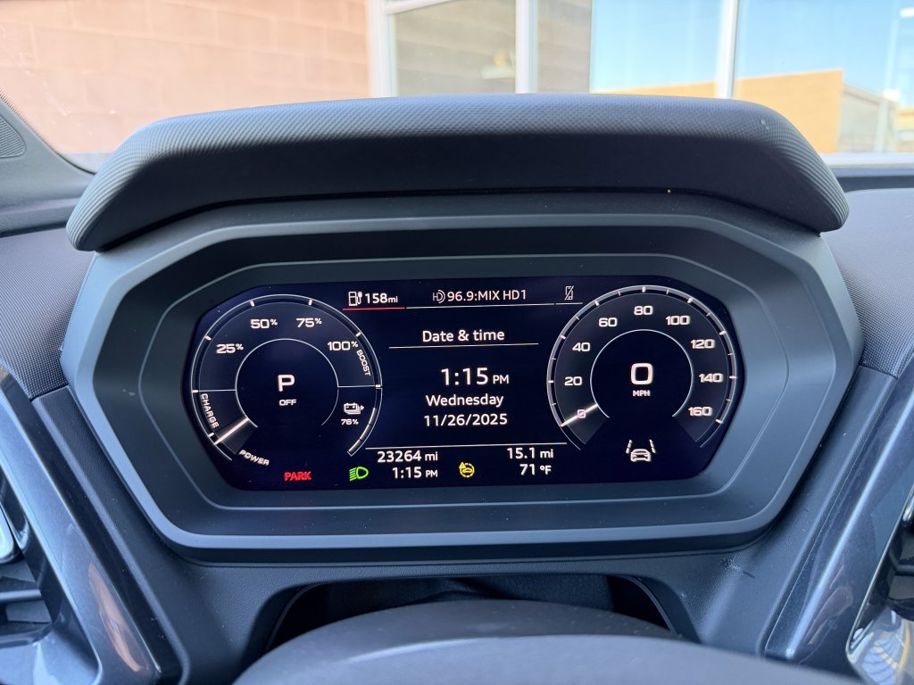 Used 2024 Audi Q4 e-tron Premium w/ Convenience Package image 17