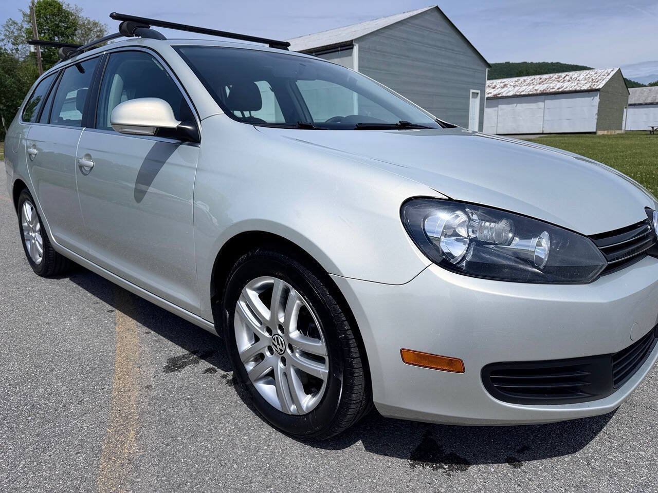 Used 2012 Volkswagen Jetta TDI FWD image 1