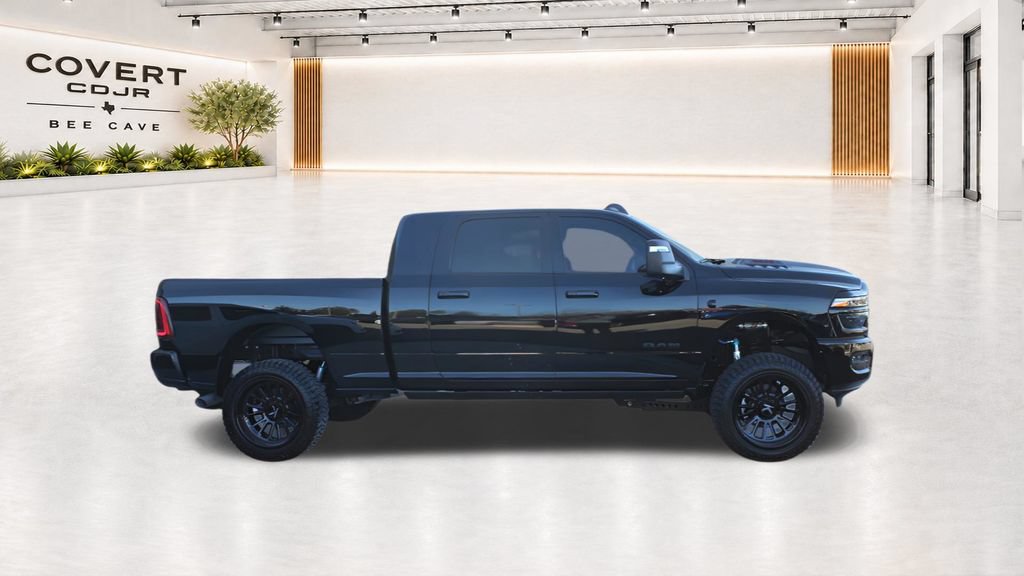 New 2025 RAM 2500 Laramie AWD/4WD image 4
