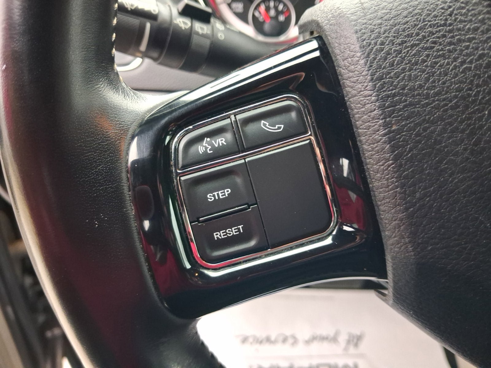 Used 2019 Dodge Grand Caravan SXT FWD image 19