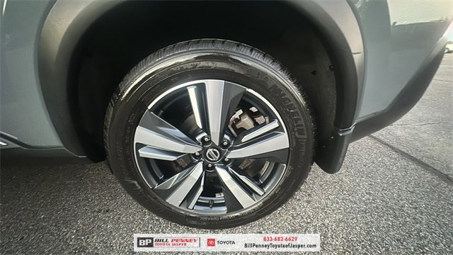 Used 2021 Nissan Rogue SL w/ Premium Package image 19