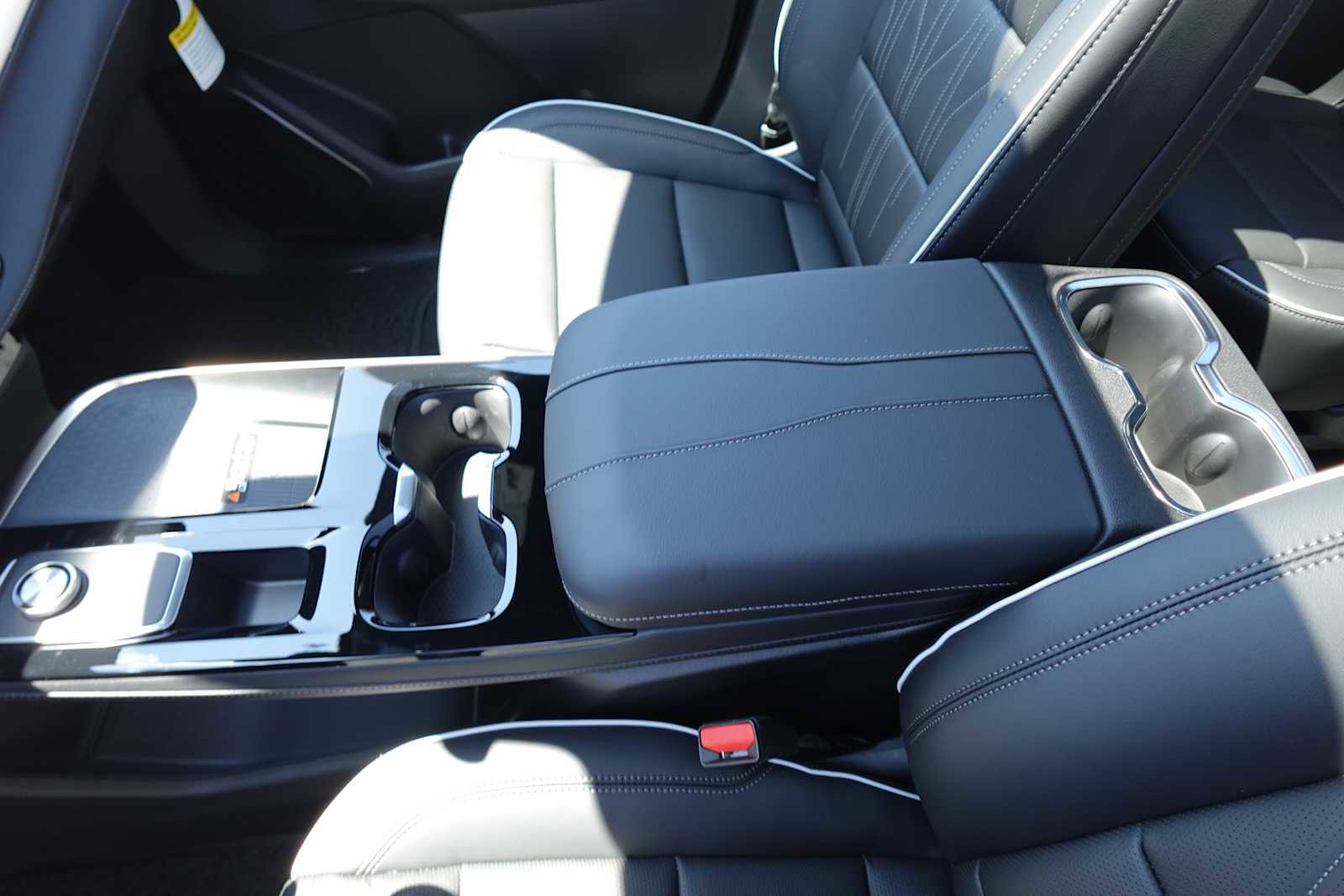 New 2026 Buick Enclave Avenir w/ Super Cruise Package image 25