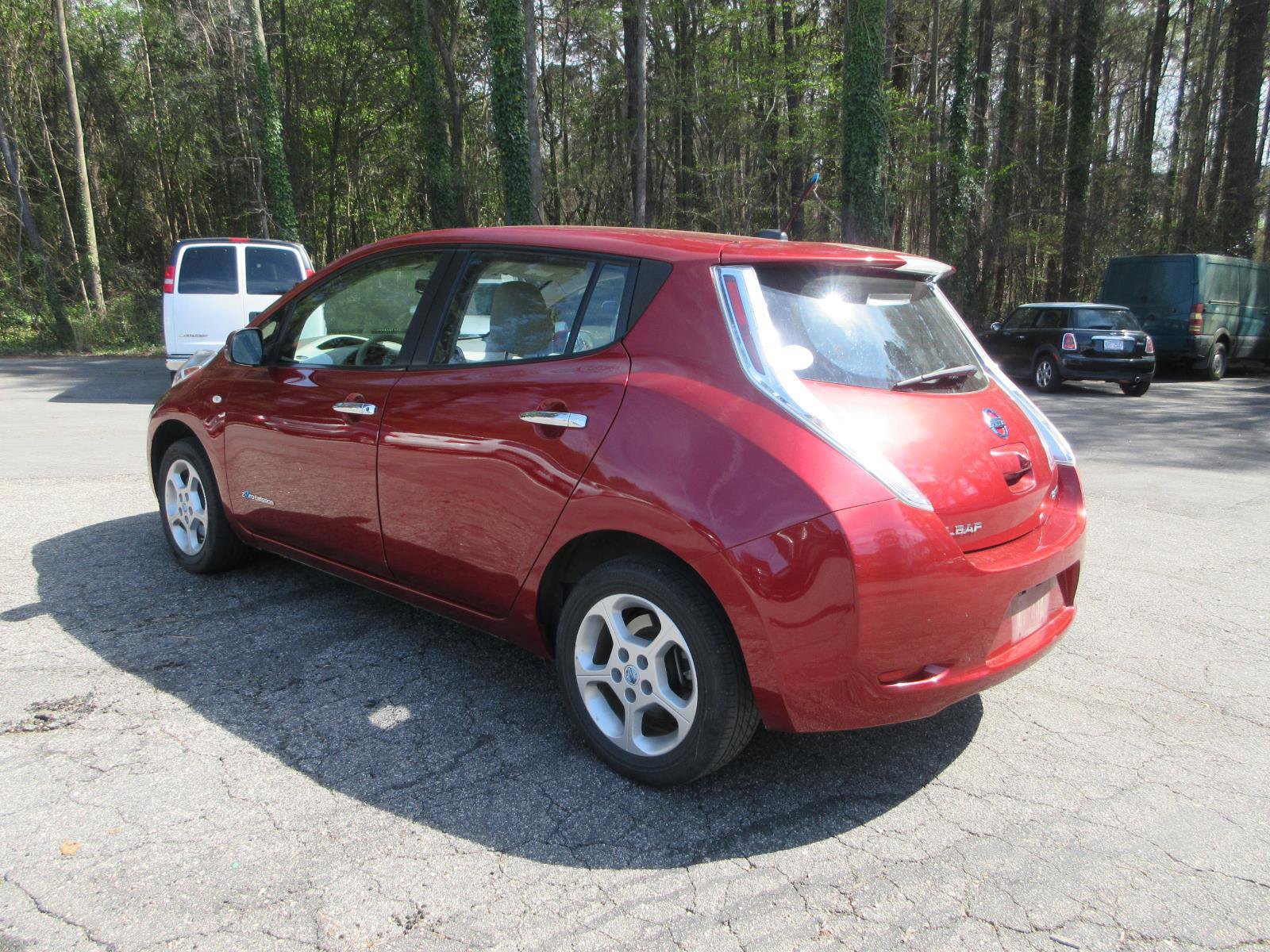 Used 2012 Nissan Leaf SL image 7