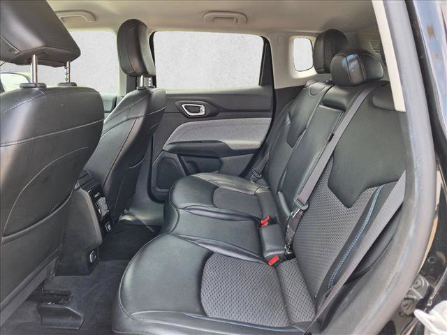 Used 2022 Jeep Compass Latitude AWD/4WD image 17