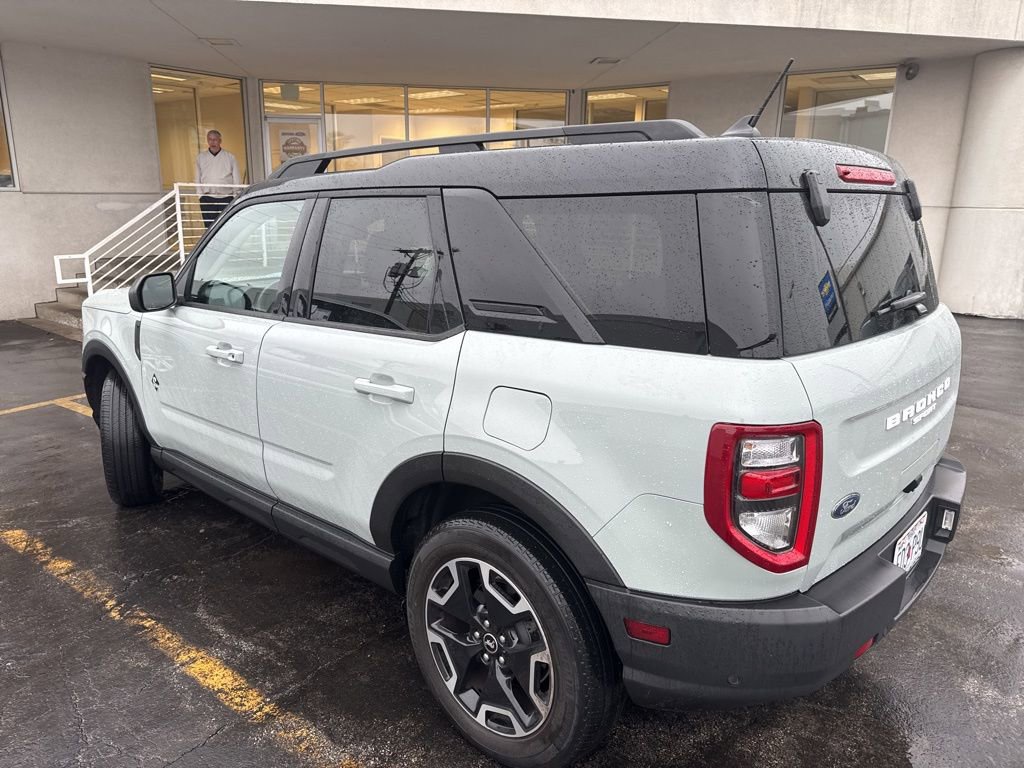 Used 2021 Ford Bronco Sport Outer Banks image 6