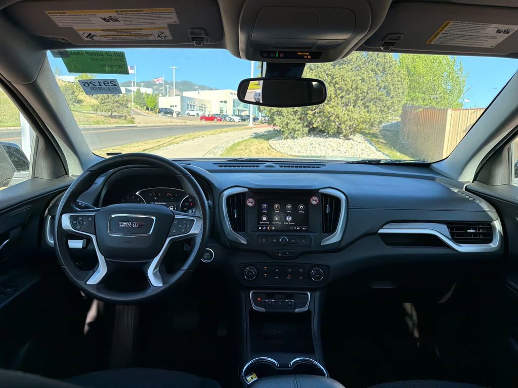 Used 2024 GMC Terrain SLE AWD/4WD image 18
