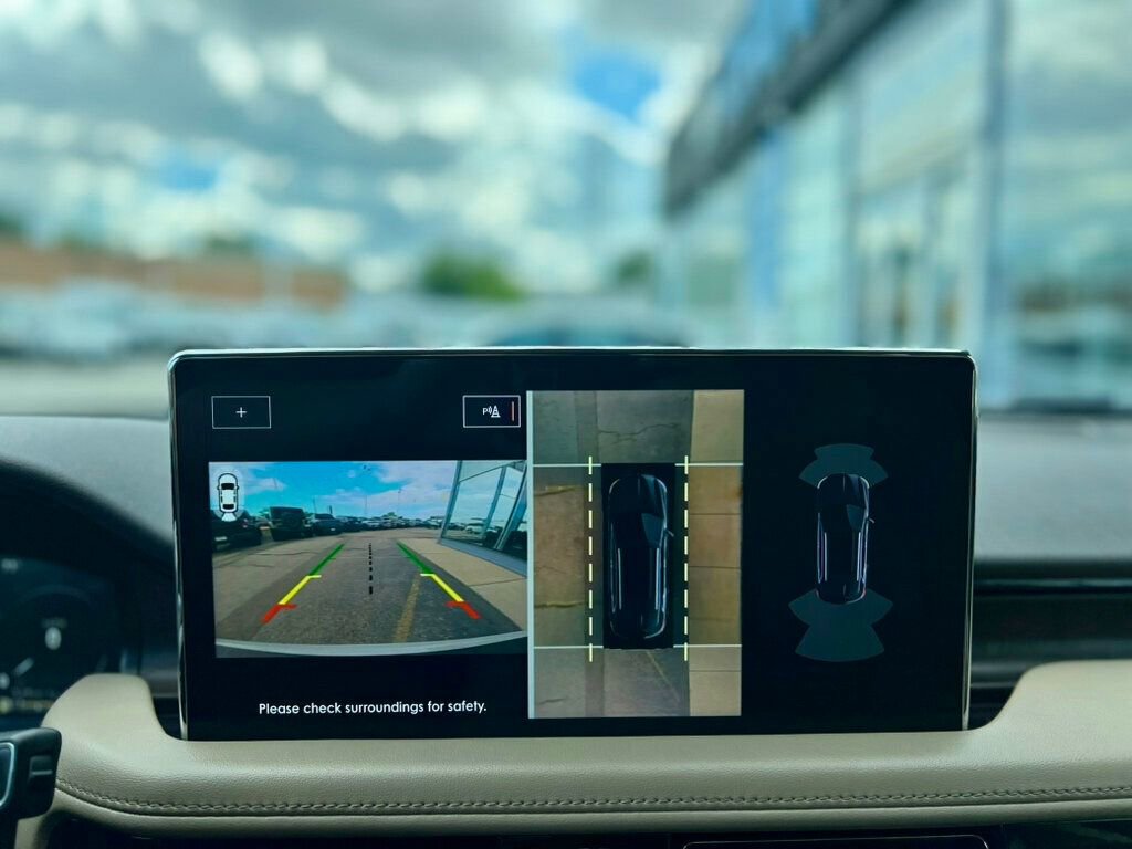 Used 2022 Lincoln Nautilus Reserve w/ Equipment Group 201A image 25