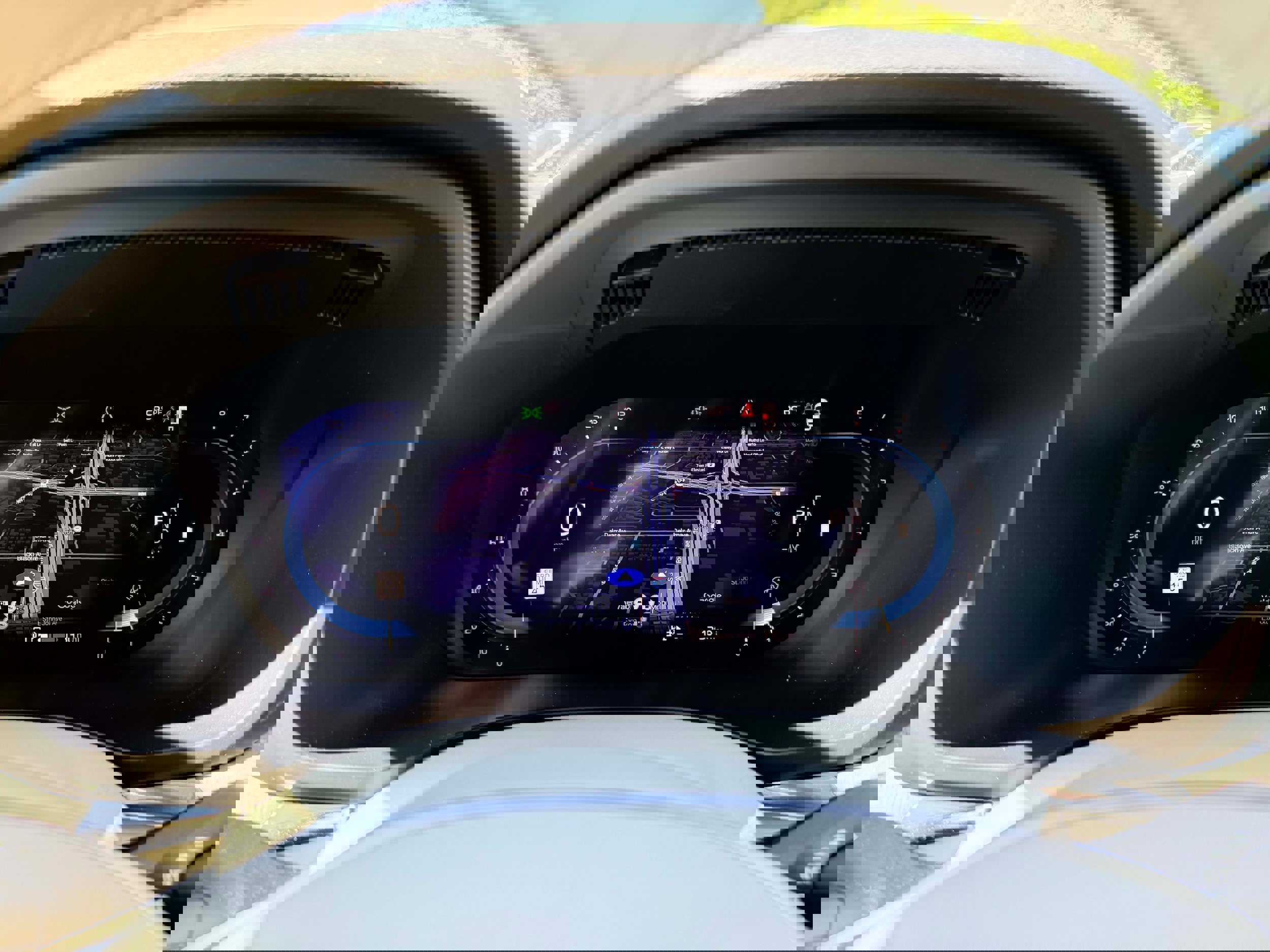 Certified 2023 Volvo XC60 B5 Plus w/ Climate Package image 17