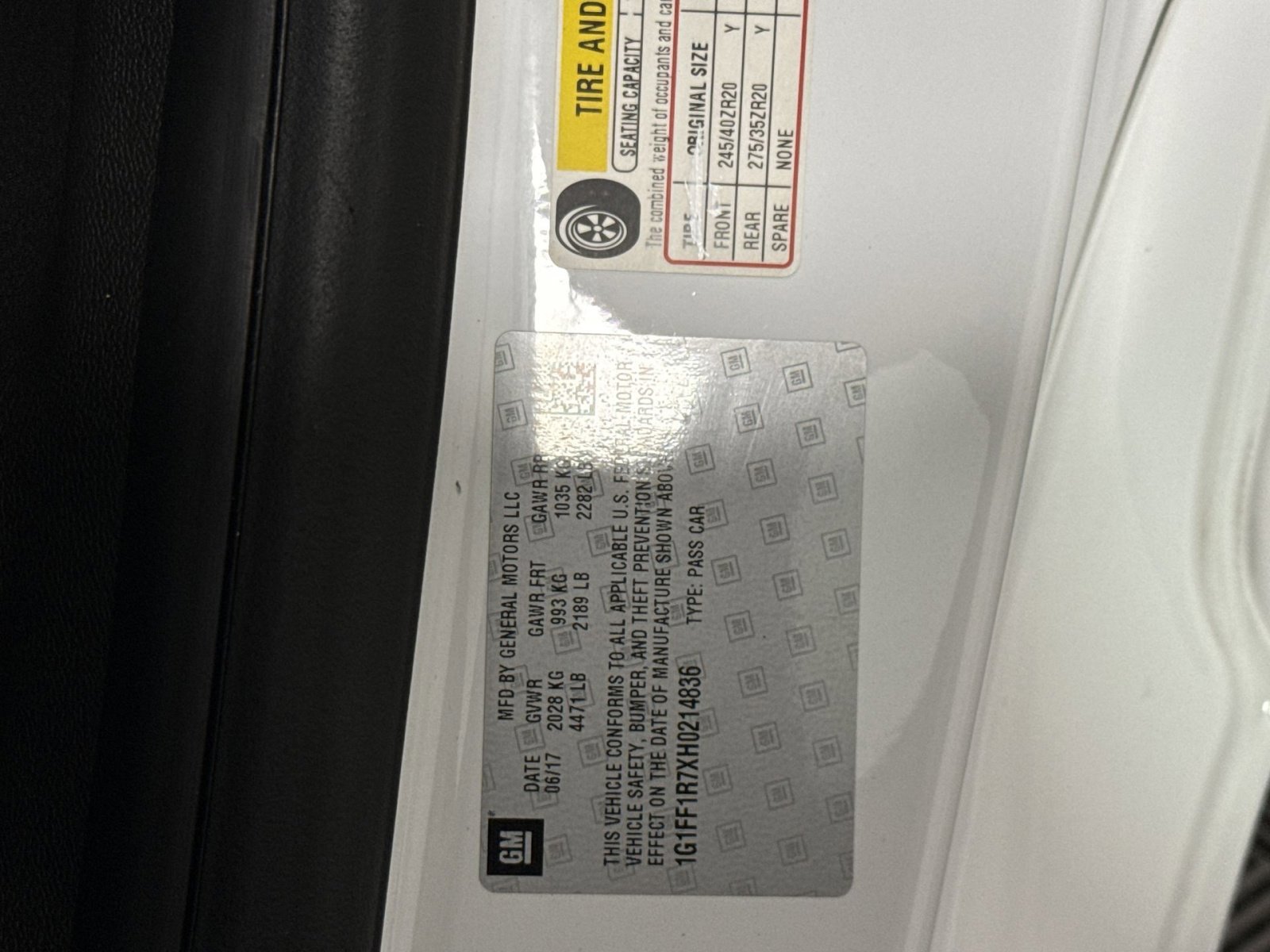 Used 2017 Chevrolet Camaro SS image 28