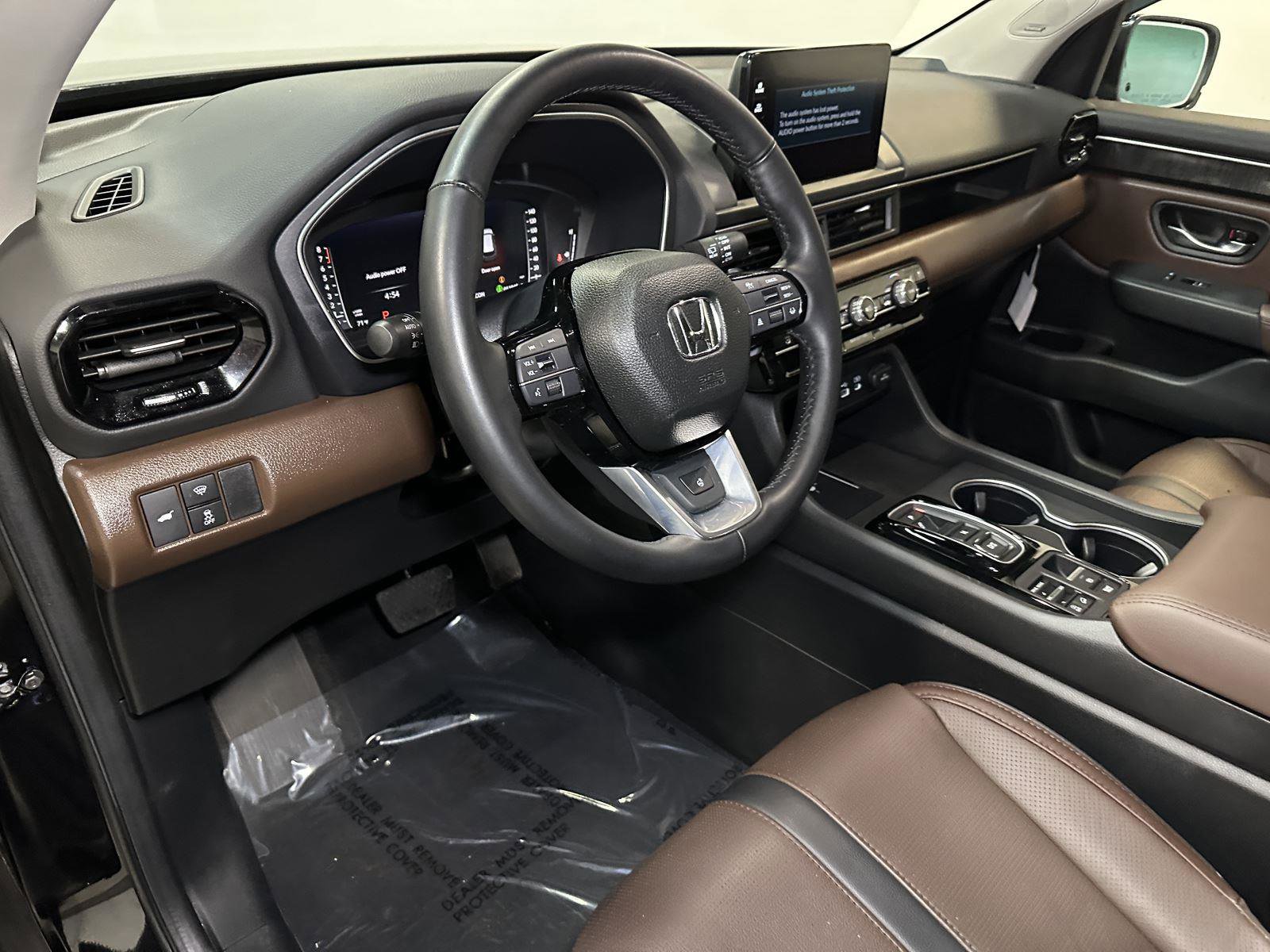 Certified 2025 Honda Pilot Elite image 24