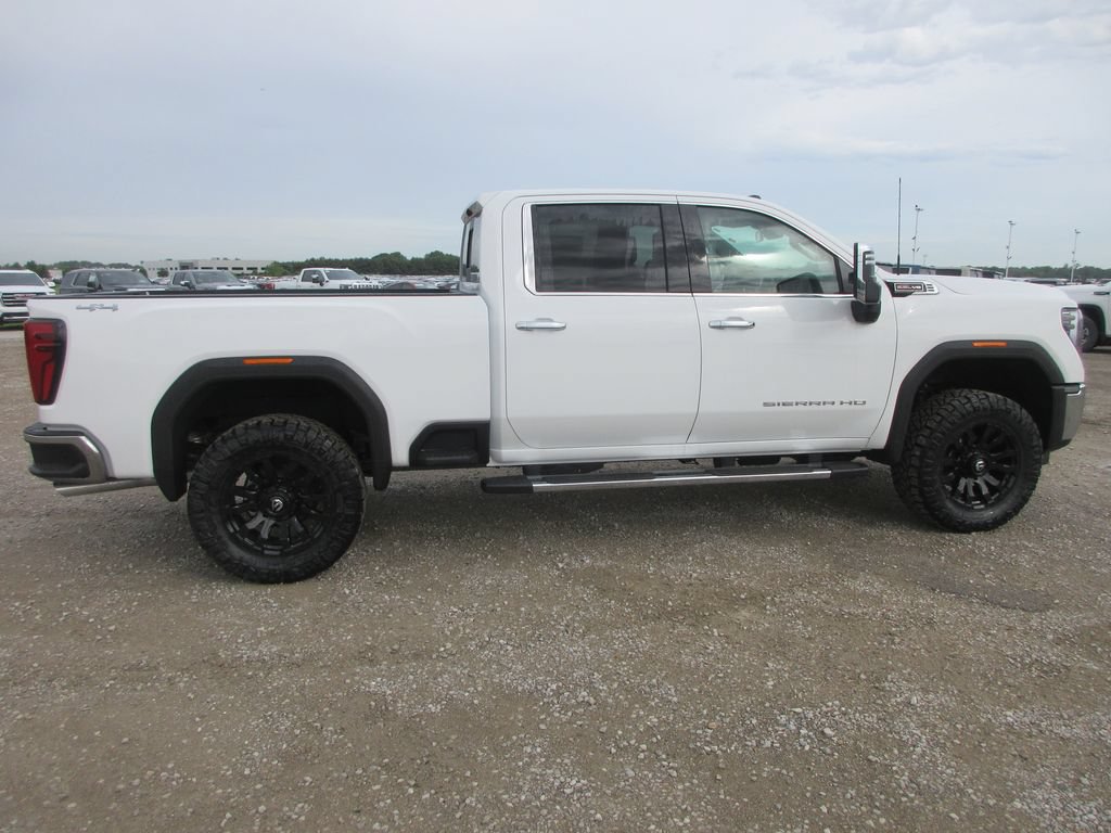 New 2026 GMC Sierra 2500 SLT w/ SLT Premium Package AWD/4WD image 3