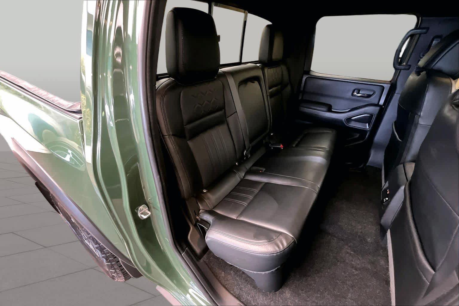 Used 2022 Nissan Frontier Pro-X w/ Pro-X Premium Package RWD image 20