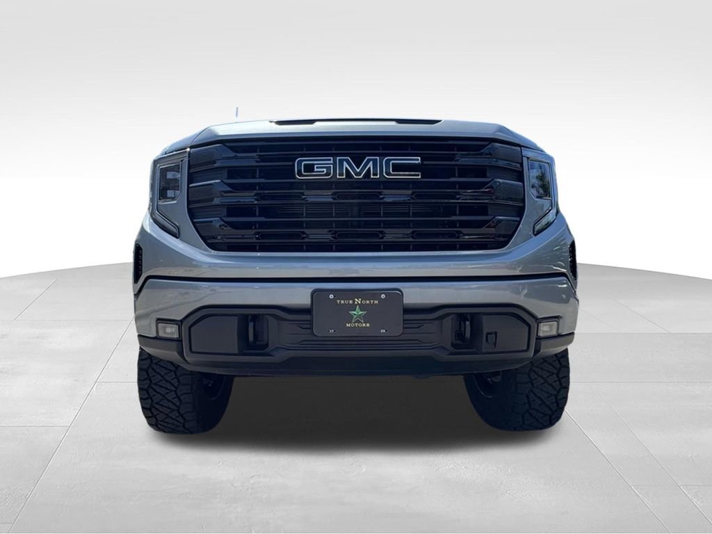 Used 2025 GMC Sierra 1500 Elevation w/ Preferred Package AWD/4WD image 4