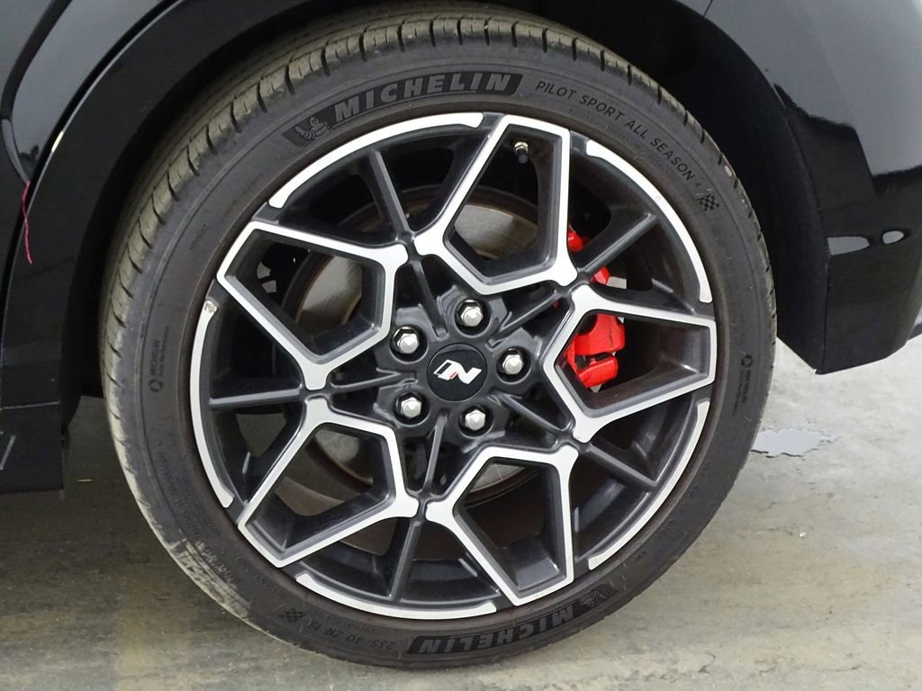 Used 2023 Hyundai Kona N image 44