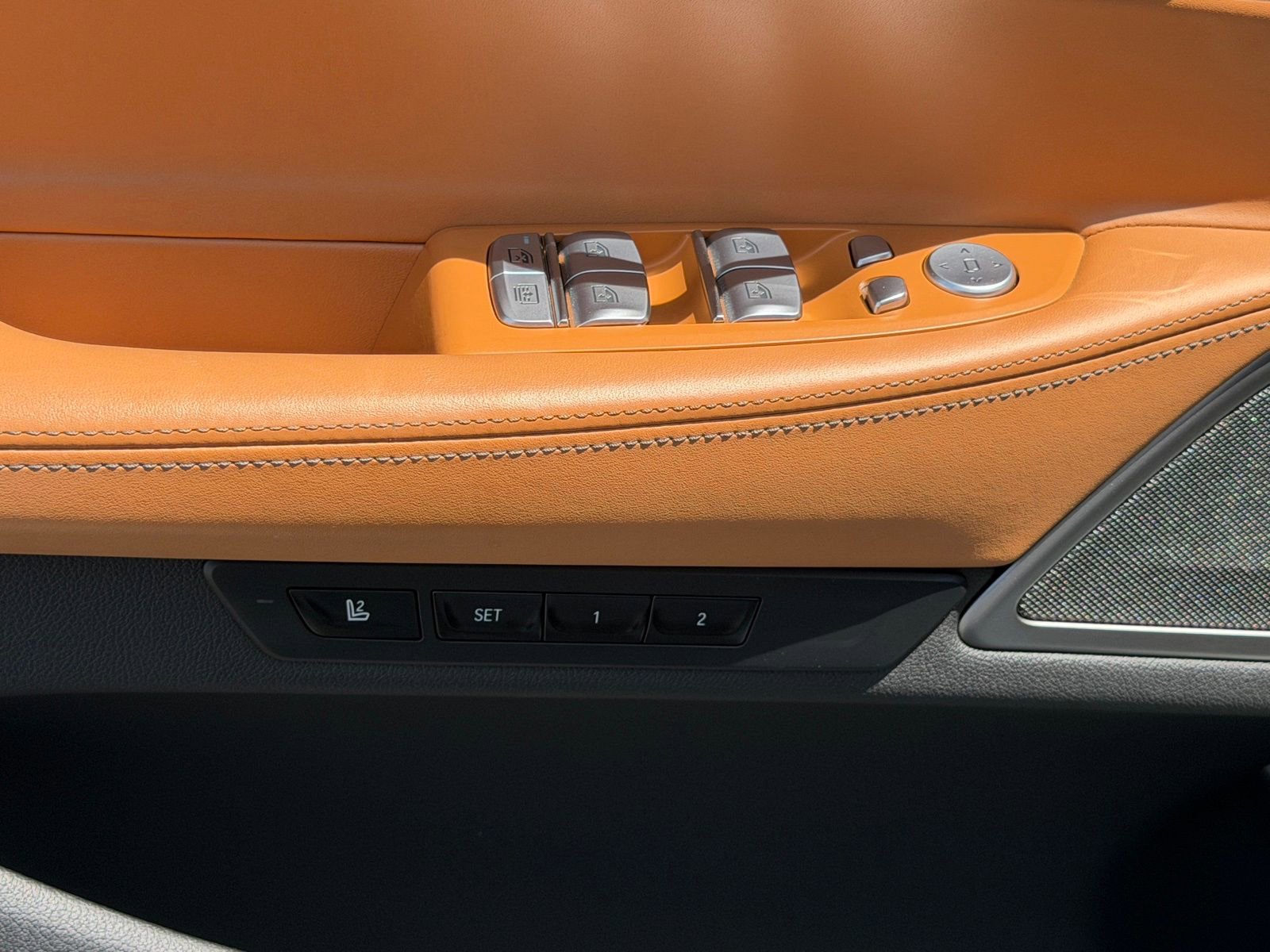 Certified 2022 BMW 750i xDrive image 22