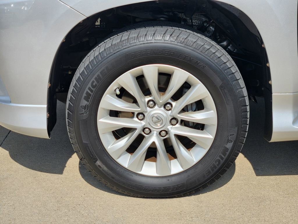 Used 2017 Lexus GX 460 Premium AWD/4WD image 10