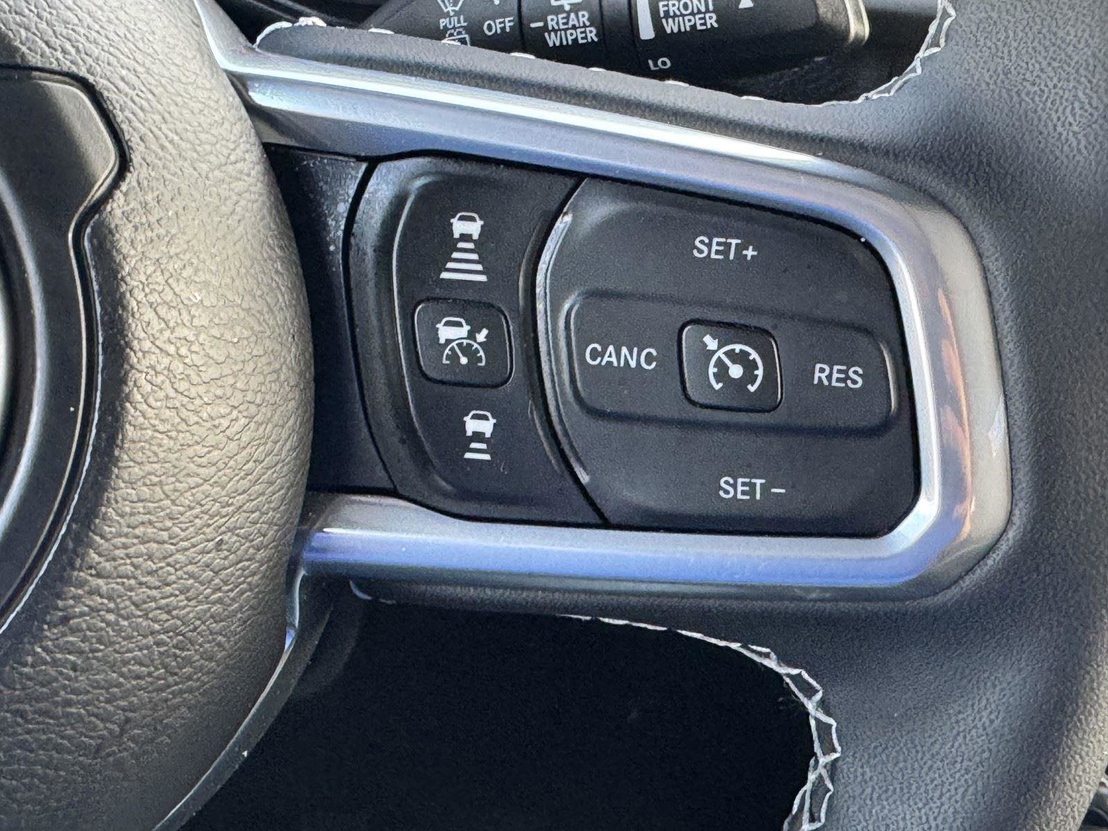 Certified 2025 Jeep Wrangler Sahara image 20