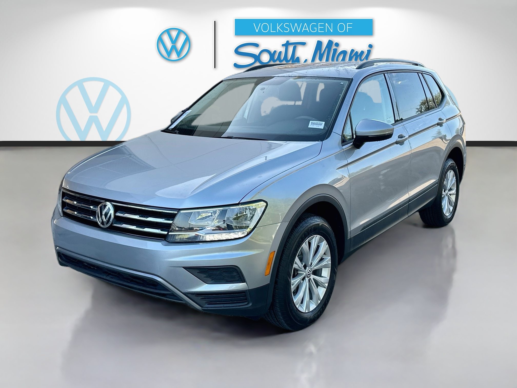 Used 2020 Volkswagen Tiguan S FWD image 2