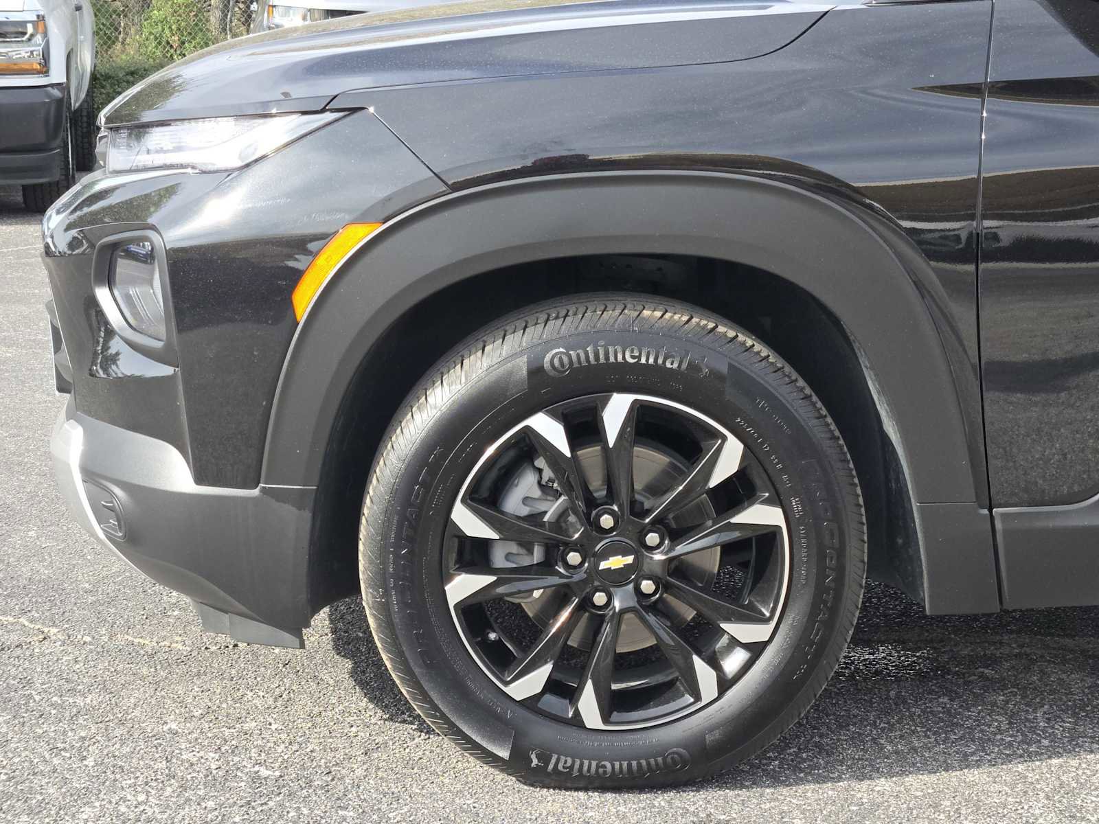 Certified 2023 Chevrolet TrailBlazer LT w/ Convenience Package image 8