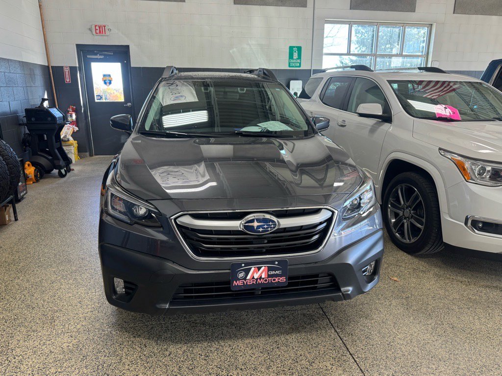 Used 2022 Subaru Outback Premium video 2
