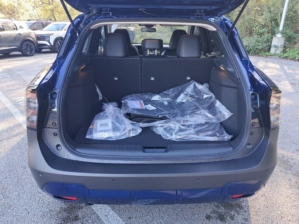 New 2026 Nissan Kicks SR w/ SR Premium Package image 24