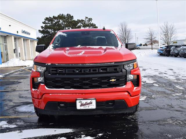 Used 2023 Chevrolet Silverado 1500 Custom image 3