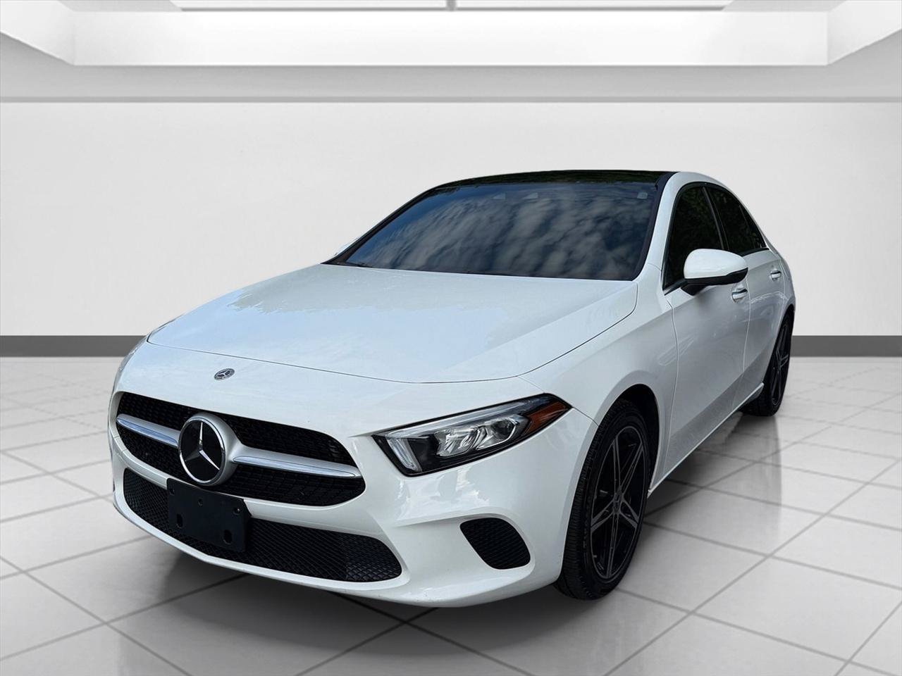Used 2019 Mercedes-Benz A 220 4MATIC image 9
