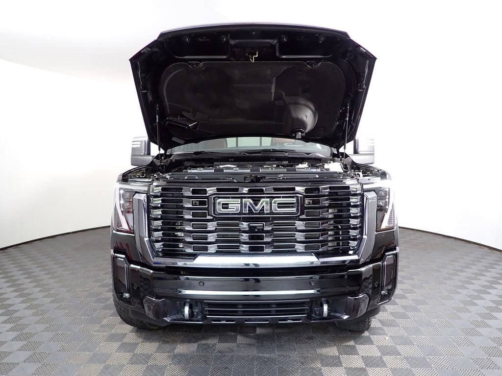 Used 2024 GMC Sierra 2500 Denali Ultimate w/ Snow Plow Prep/Camper Package AWD/4WD image 44