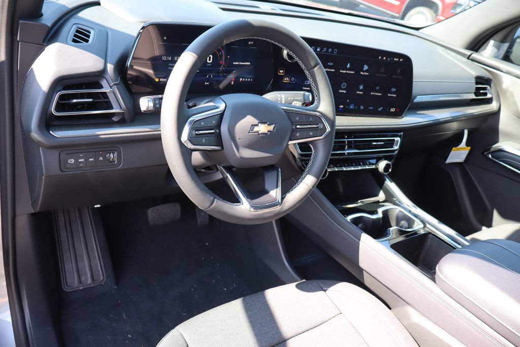 New 2027 Chevrolet Traverse LT w/ Driver Confidence Package AWD/4WD image 5