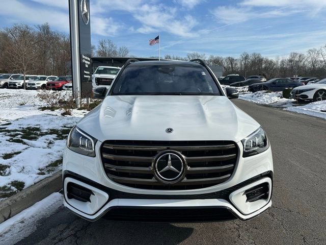 New 2026 Mercedes-Benz GLS 580 4MATIC image 8