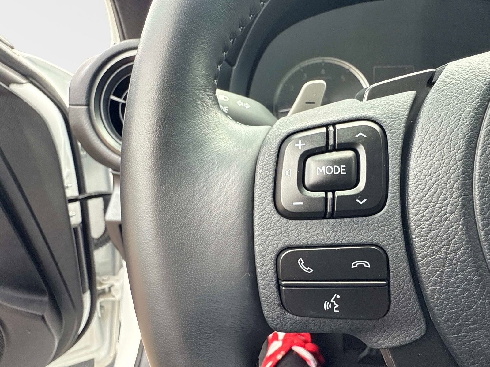 Used 2024 Lexus IS 350 F Sport RWD image 27