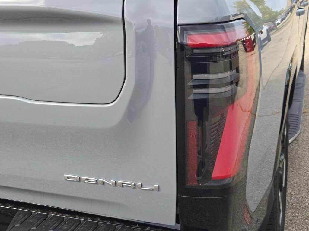 New 2026 GMC Sierra EV Elevation image 6