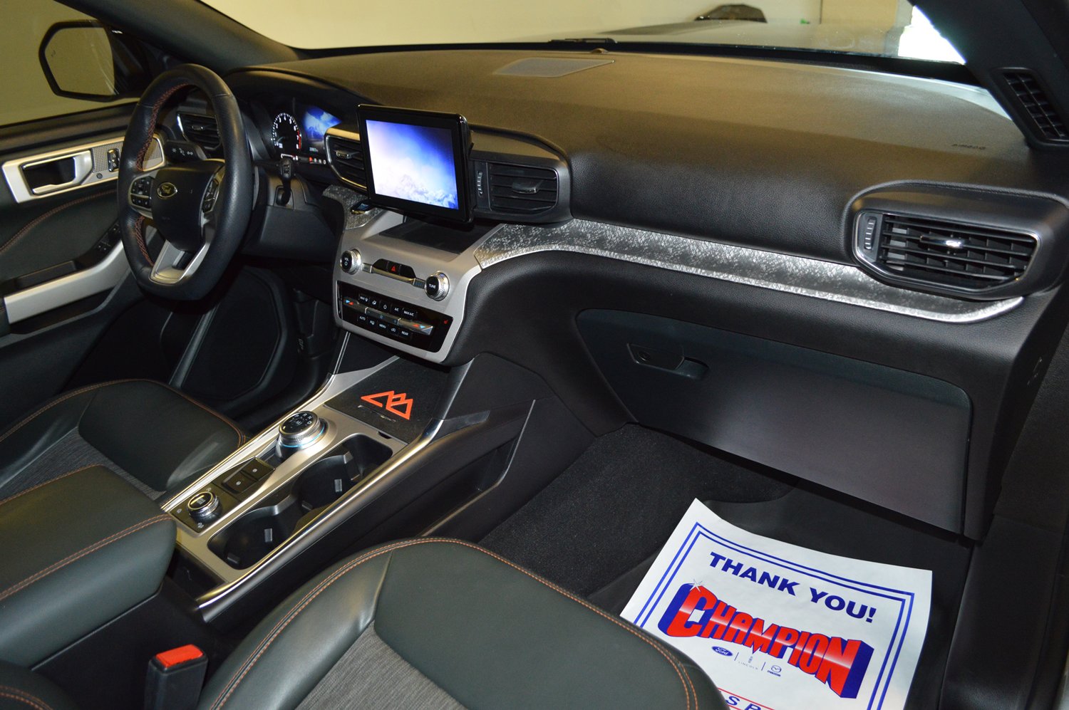 Used 2024 Ford Explorer Timberline w/ Timberline Technology Package AWD/4WD image 10