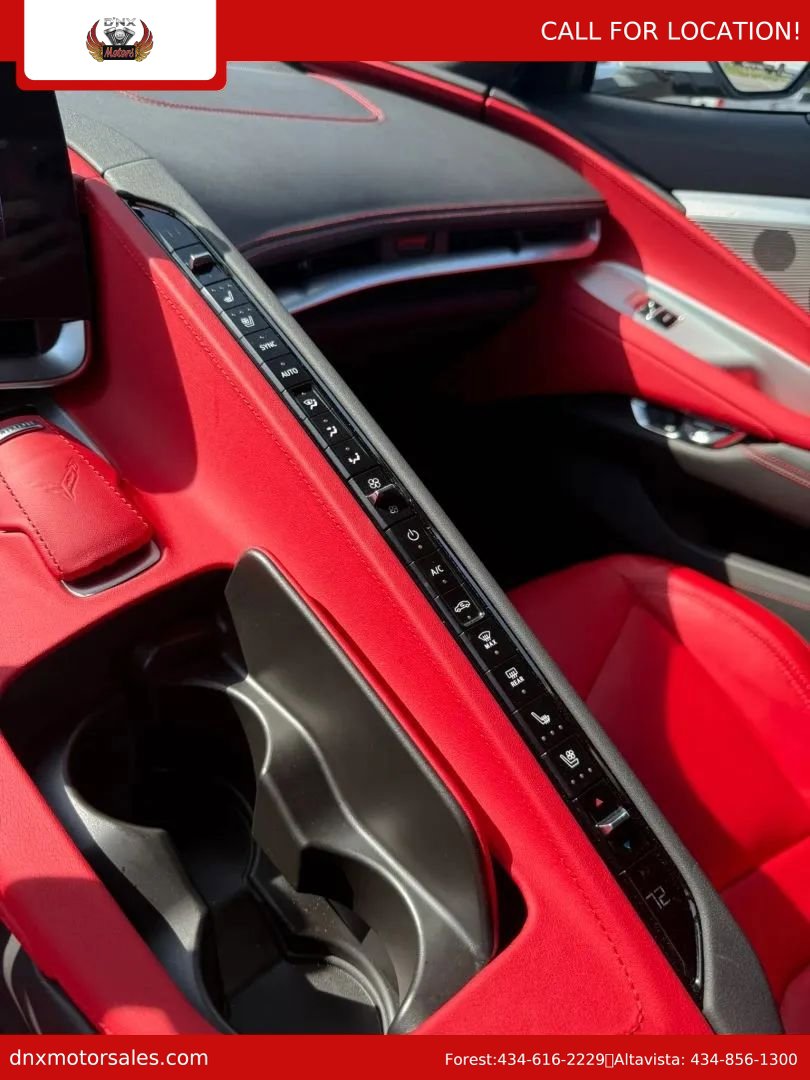 Used 2025 Chevrolet Corvette Z06 image 34