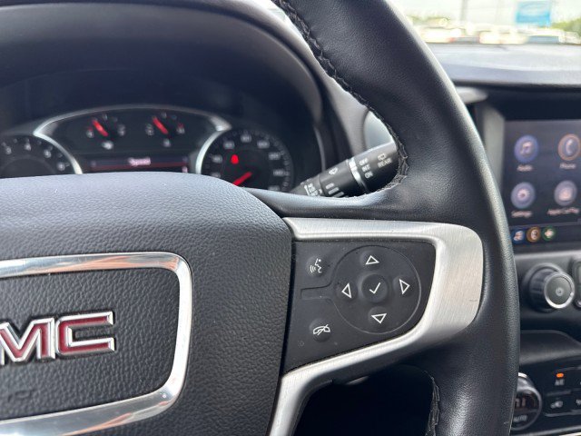 Used 2023 GMC Terrain SLT w/ Tech Package image 29