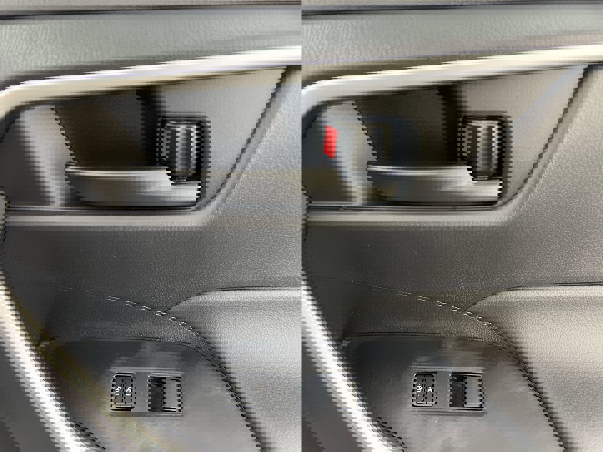 New 2024 Toyota RAV4 LE image 30