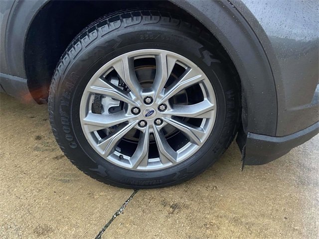 Certified 2020 Ford Explorer XLT w/ Equipment Group 202A image 8