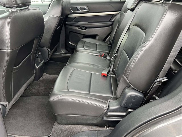 Certified 2018 Ford Explorer XLT w/ Equipment Group 202A image 26