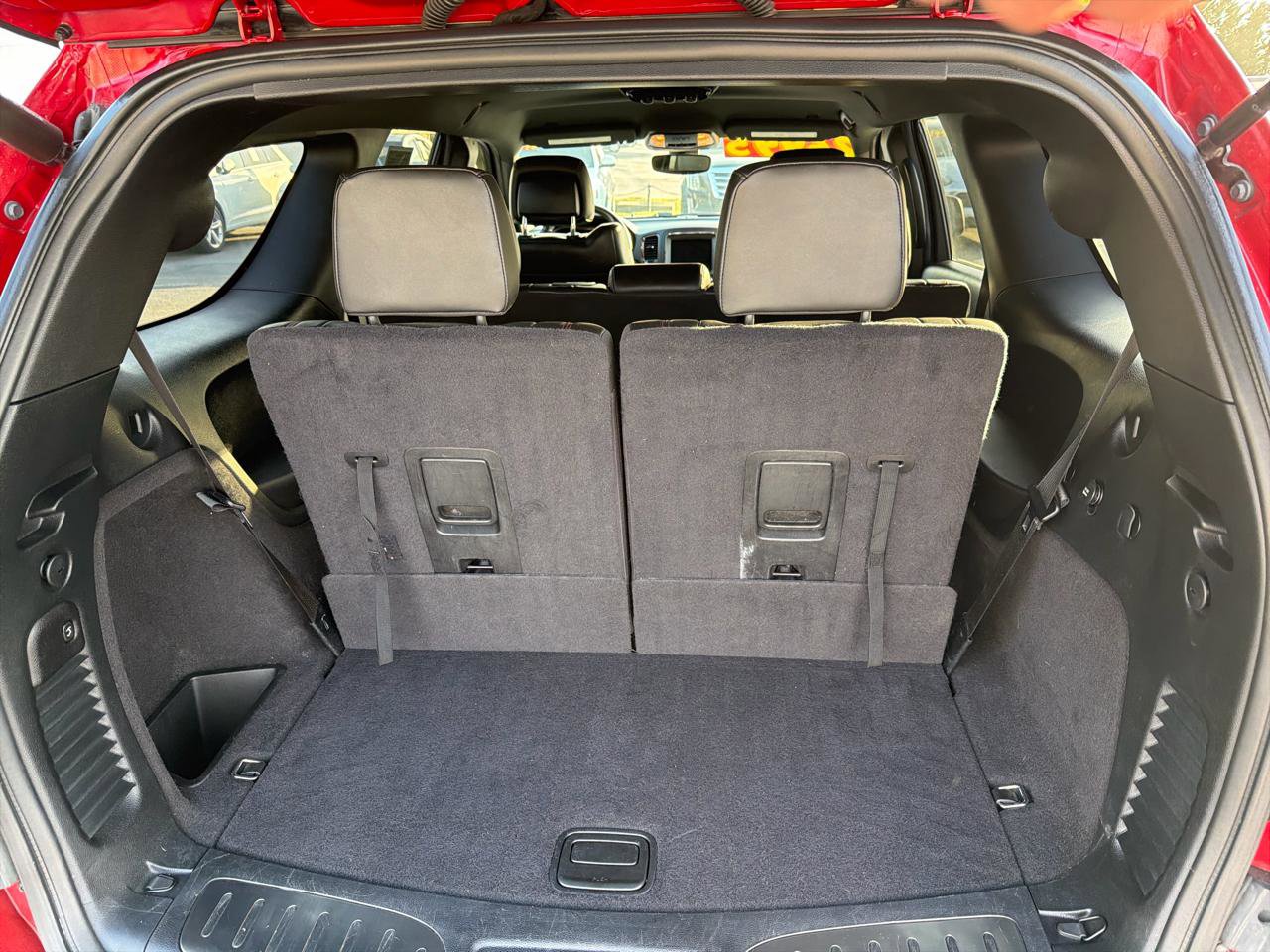 Used 2018 Dodge Durango R/T image 36