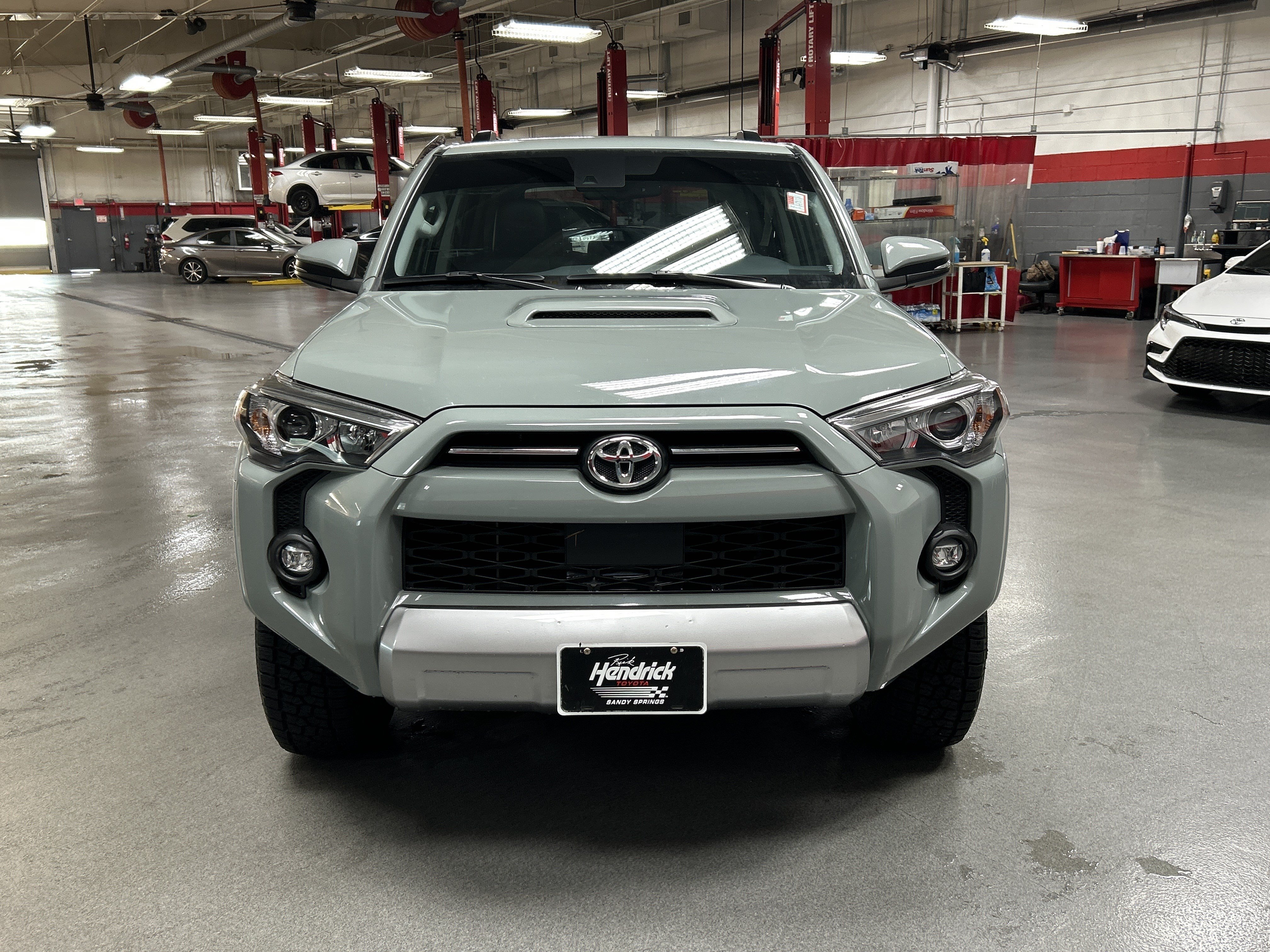 Used 2023 Toyota 4Runner TRD Off-Road Premium w/ Moonroof Package AWD/4WD image 3