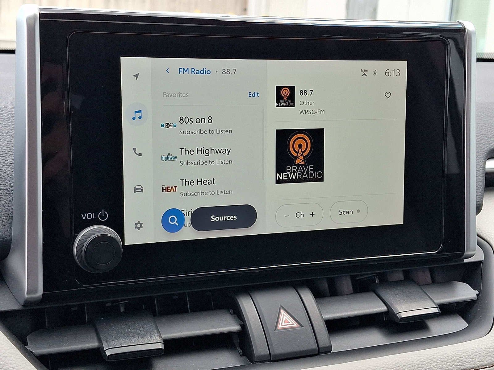 Certified 2023 Toyota RAV4 XLE w/ Convenience Package image 19