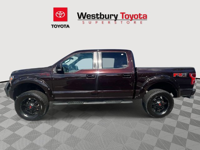 Used 2018 Ford F150 XLT w/ Equipment Group 302A Luxury AWD/4WD image 11