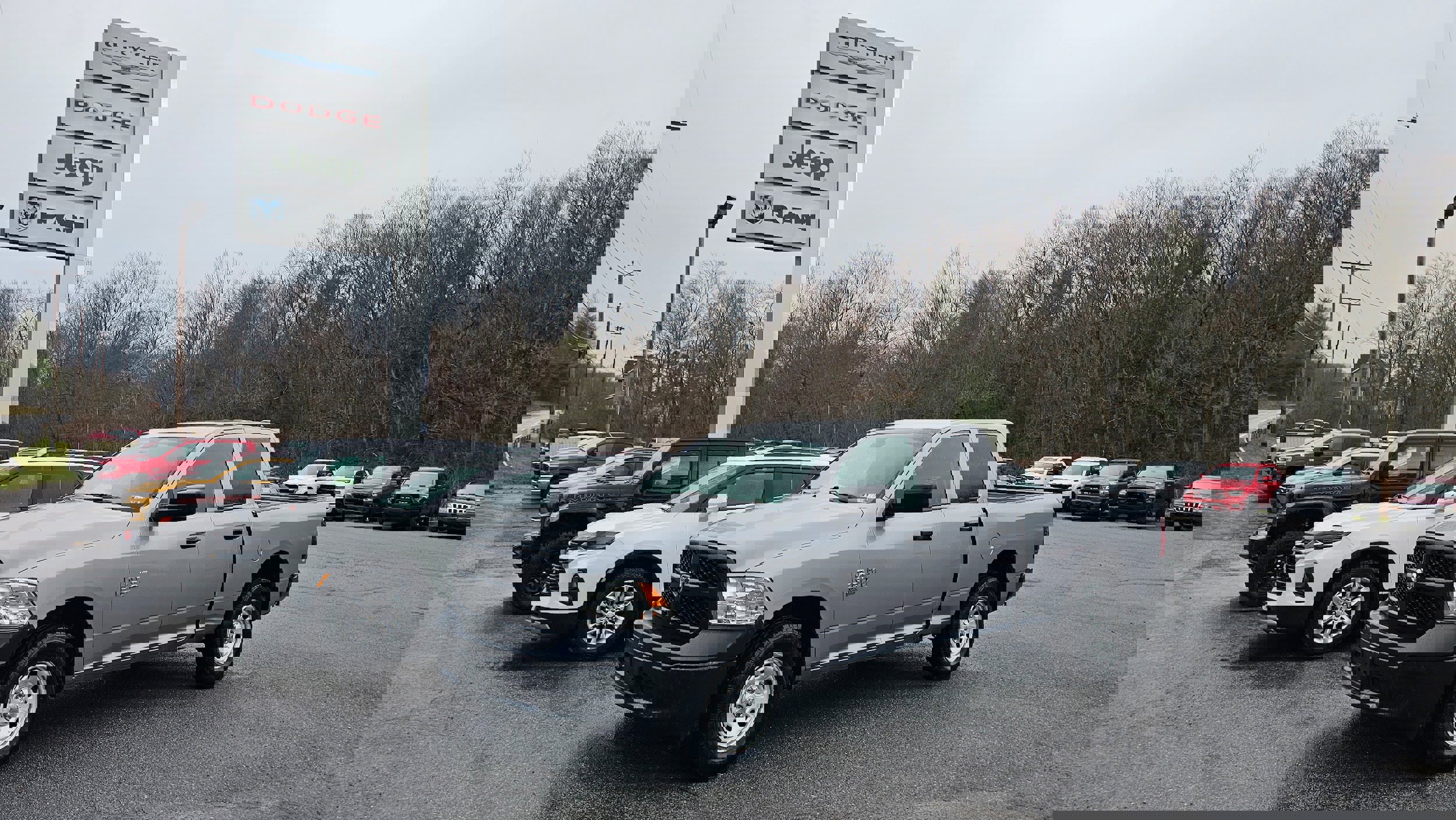 Used 2022 RAM 1500 Tradesman image 1