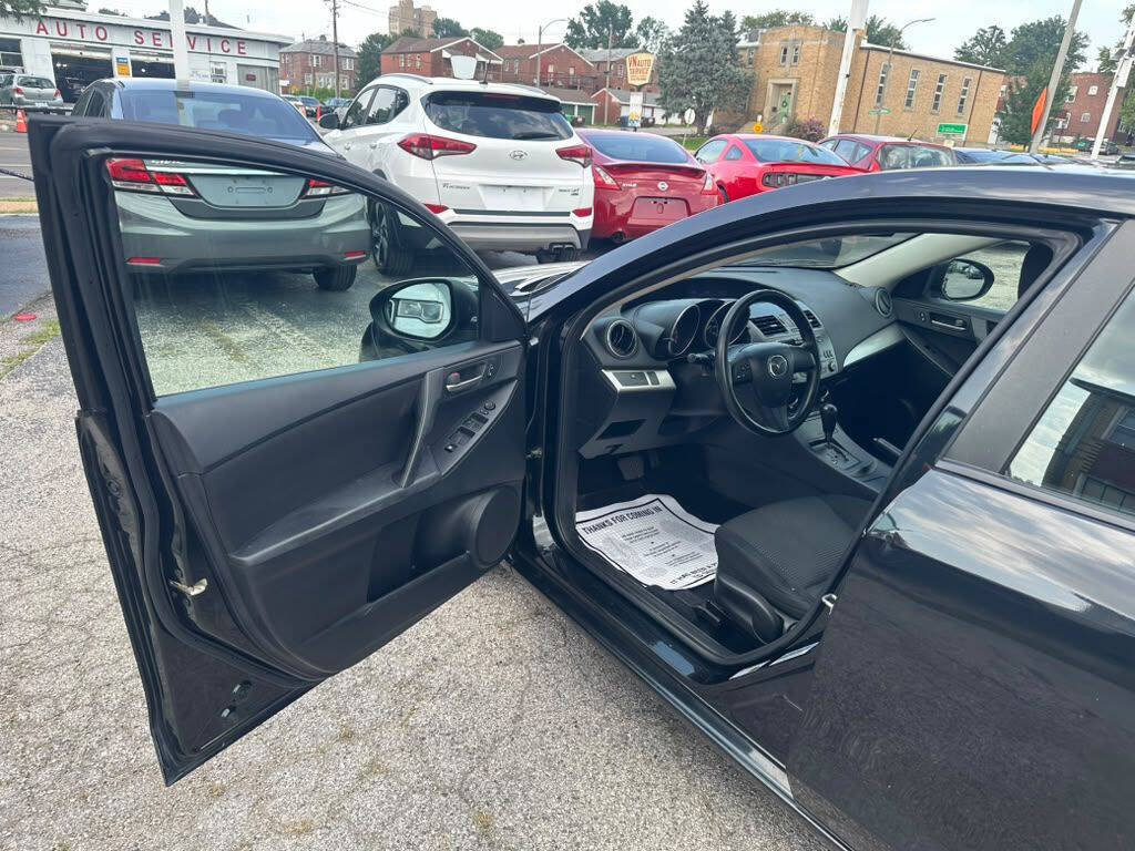 Used 2012 MAZDA MAZDA3 i Sport FWD image 9