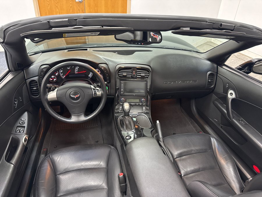 Used 2008 Chevrolet Corvette Convertible w/ Preferred Equipment Group RWD image 12