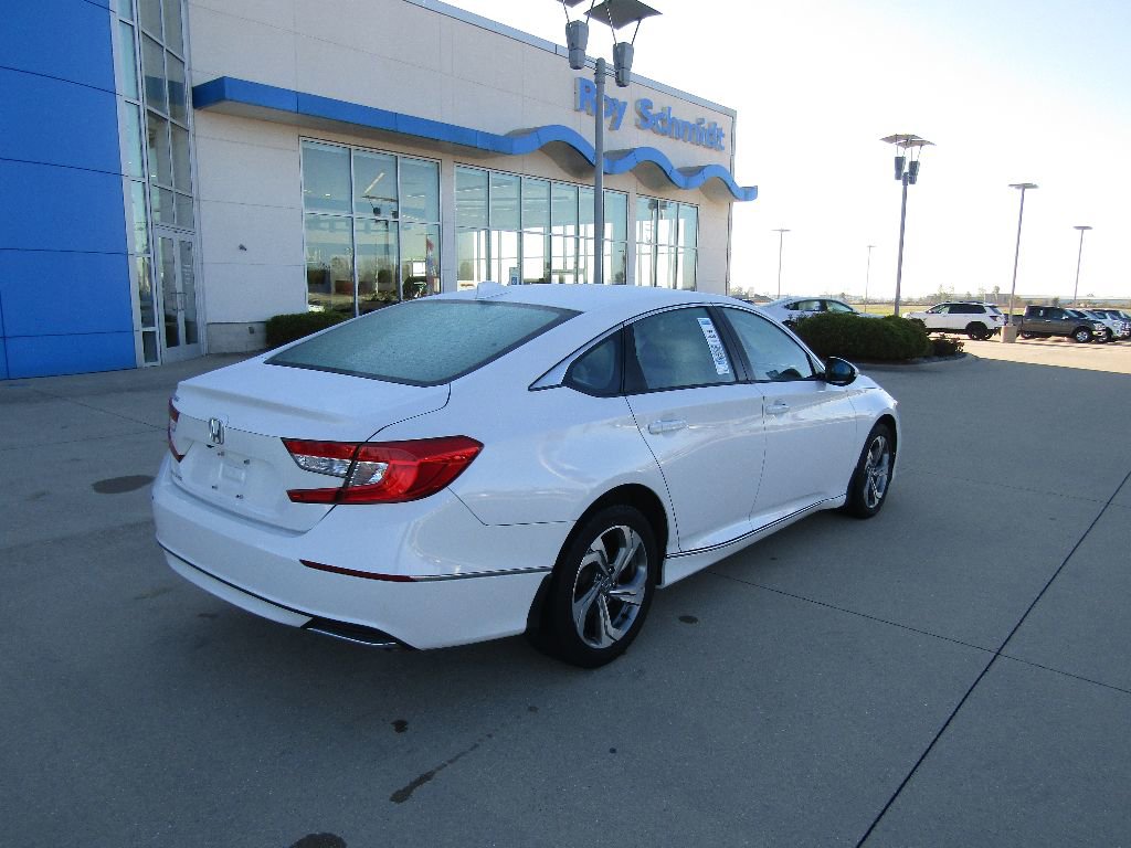Used 2020 Honda Accord EX image 5