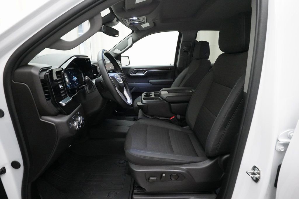 Used 2024 GMC Sierra 1500 Elevation image 7
